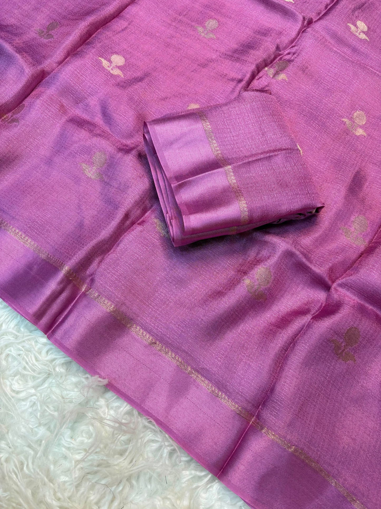 Lavender-Magenta Color Viscose Khadi Silk Saree