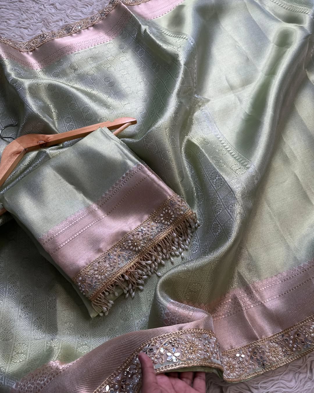 Beautiful Soft Banarasi Tissue Silk Silver Zari Weaving Saree with Designer Lace Border