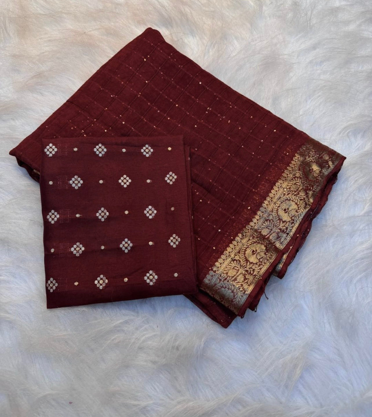CHOCOLATE BROWN Color Viscose Georgette Saree