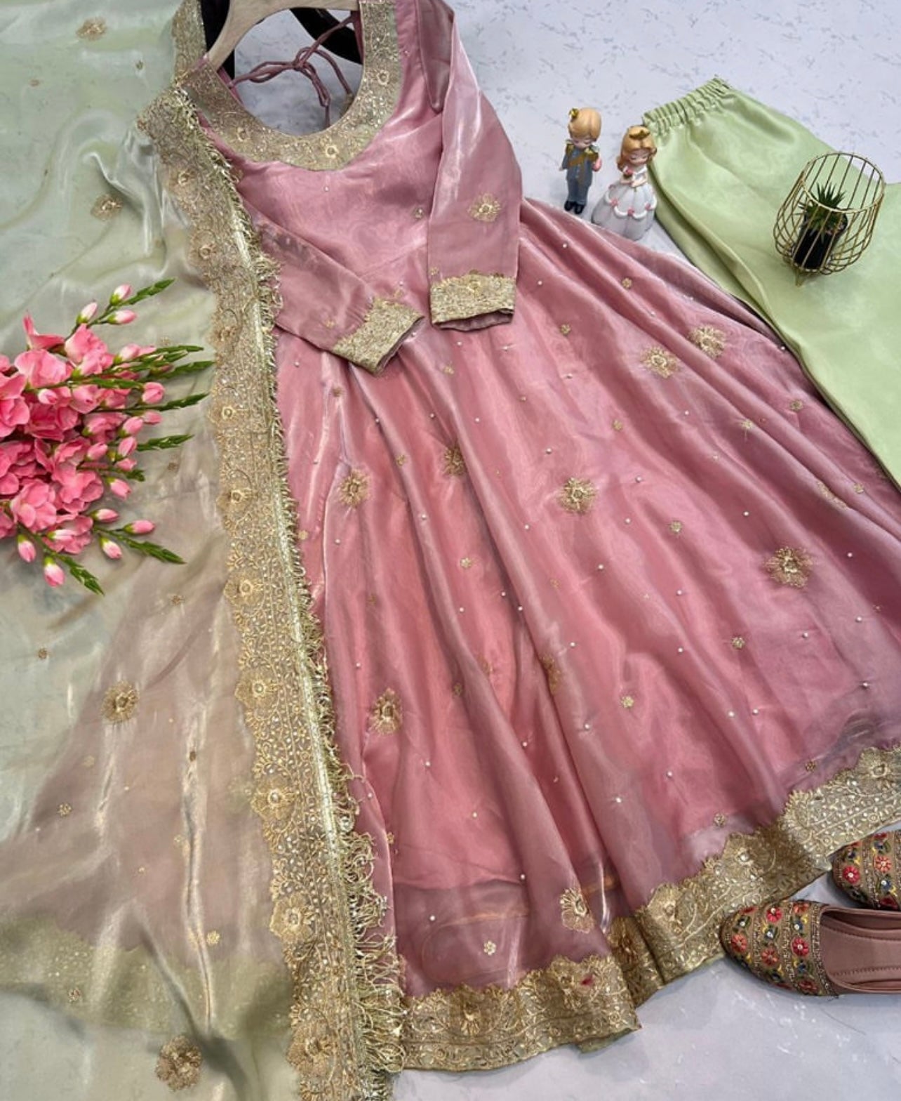 Organza Salwar-Suit: Readymade Size 38: PISTA Color SALWAR and DUPATTA