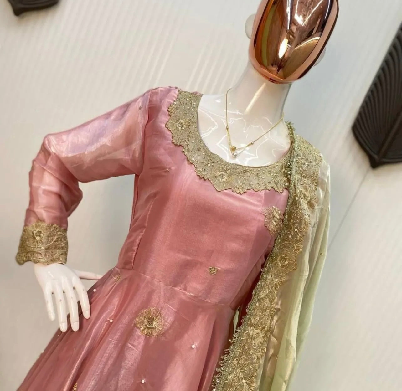 Organza Salwar-Suit: Readymade Size 38: PISTA Color SALWAR and DUPATTA