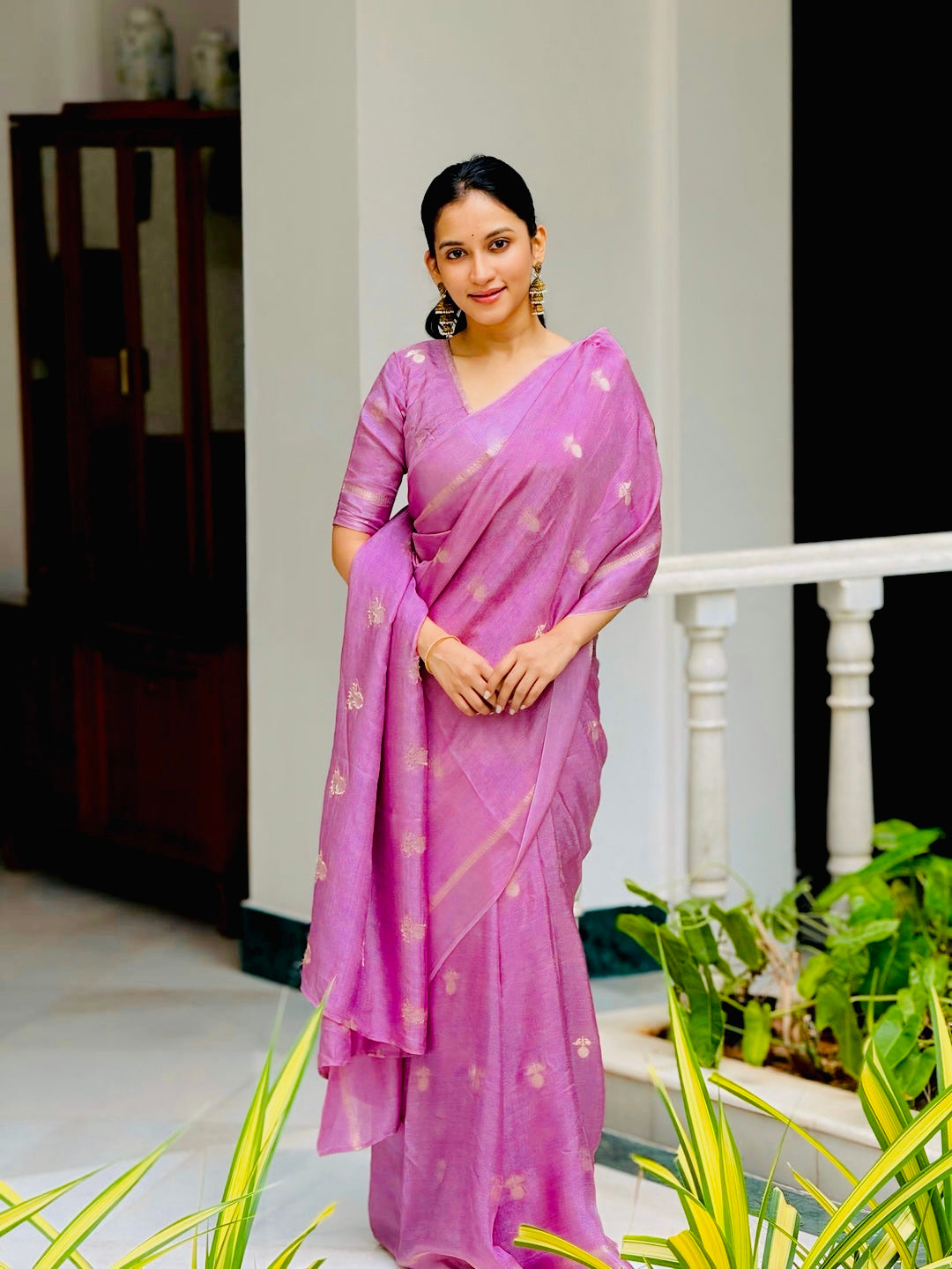 Dreamy Dalia Viscose Khadi Silk Saree (LAVENDER MAGENTA Color)