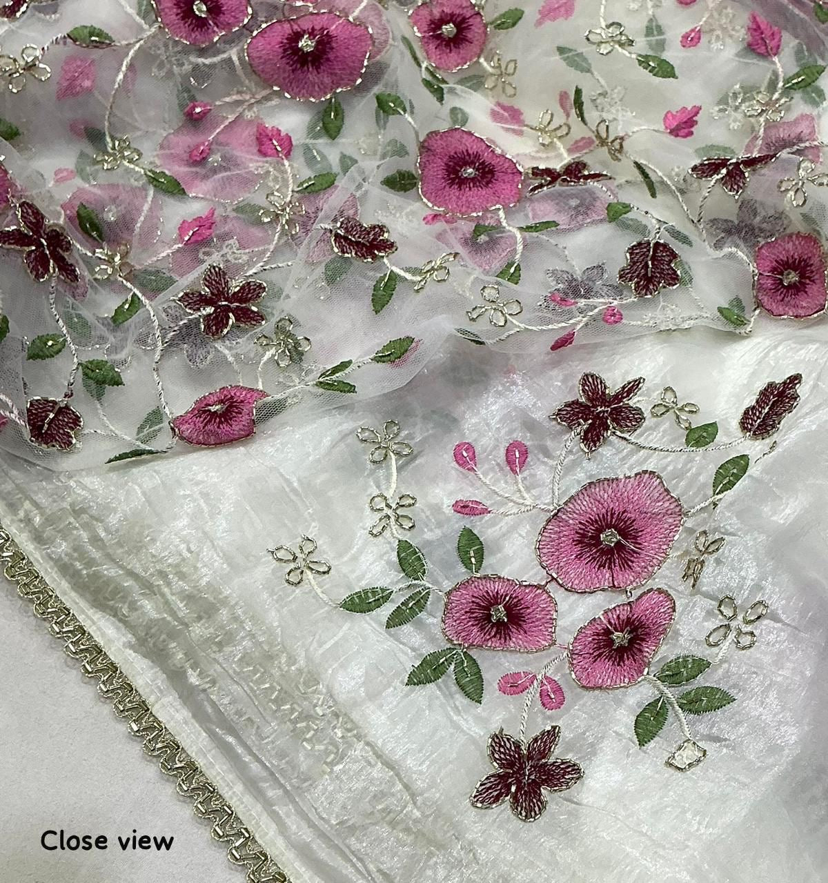 VANILLA WHITE Soft paper crush saree with thread flower embroidery