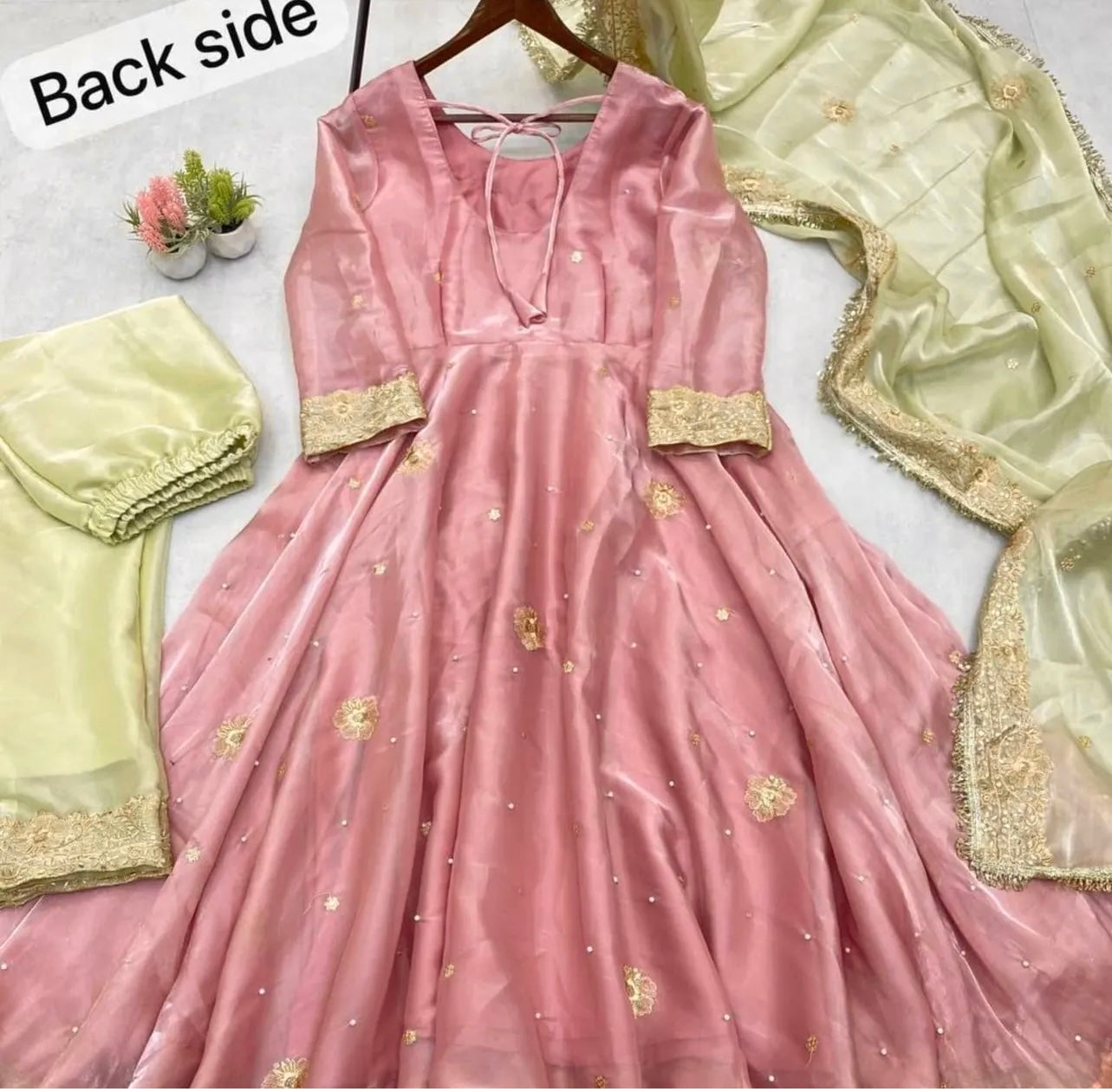 Organza Salwar-Suit: Readymade Size 38: PISTA Color SALWAR and DUPATTA