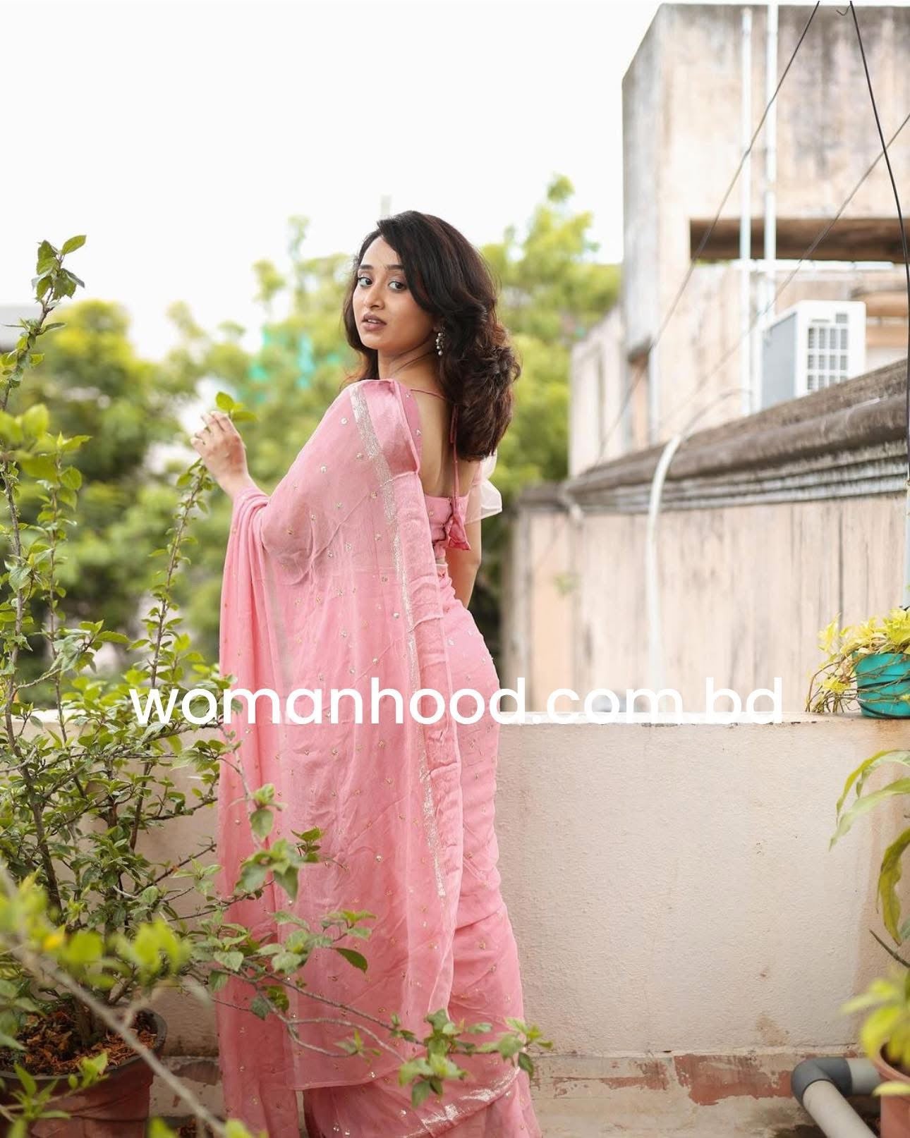 MAUVE PINK Viscose Georgette Saree with Jari Weaving Satin Border and Sequins Work allover the body