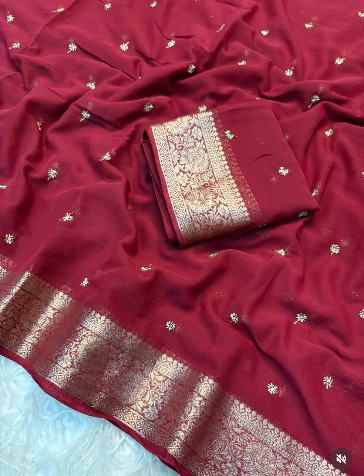 Raspberry Red Color Chiffon Saree