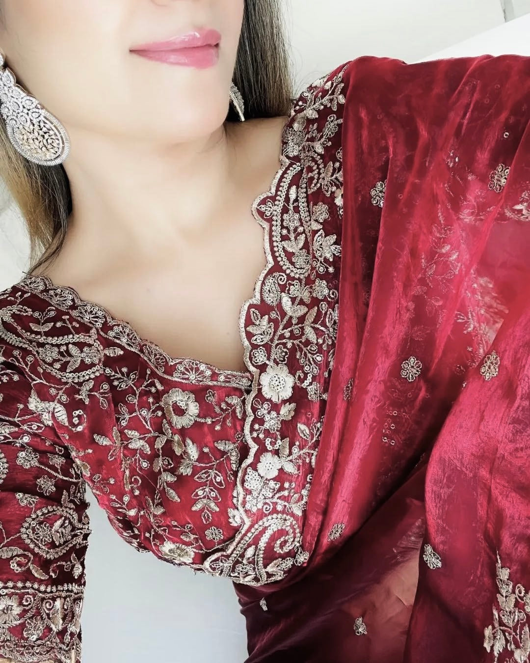 DEEP MAROON Soft Fendi Satin Saree With FADED GOLD Heavy Embroidery Sequence With Multi Thread, Jari Work And Scallop Border with READYMADE//STITCHED Blouse