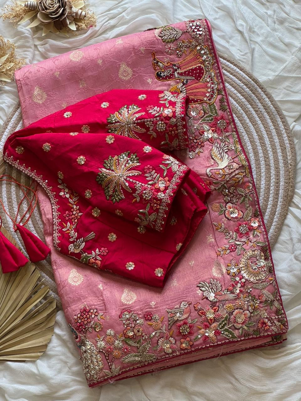 EXCUSLIVE & PREMIUM Silk Saree pink COLOR