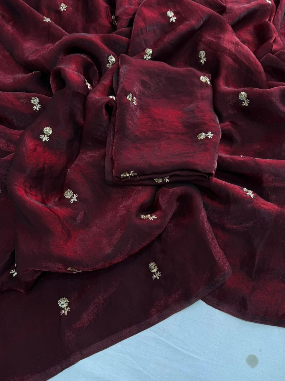 DEEP MAROON Color Stardust Satin Saree Dual Shaded Sequins Jari Butti Work Allover the saree