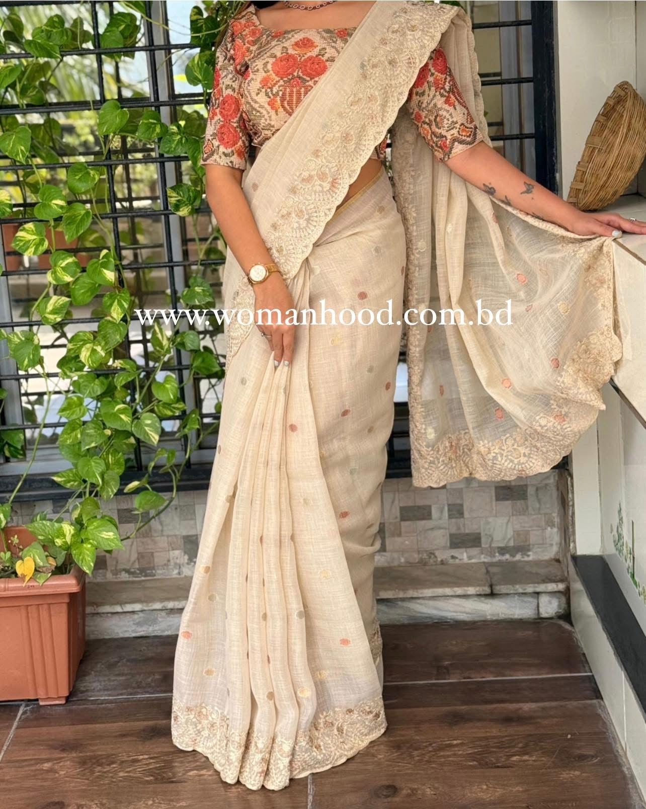 WARM IVORY Color Linen Cotton Saree with Three different shades Jari weaving butti