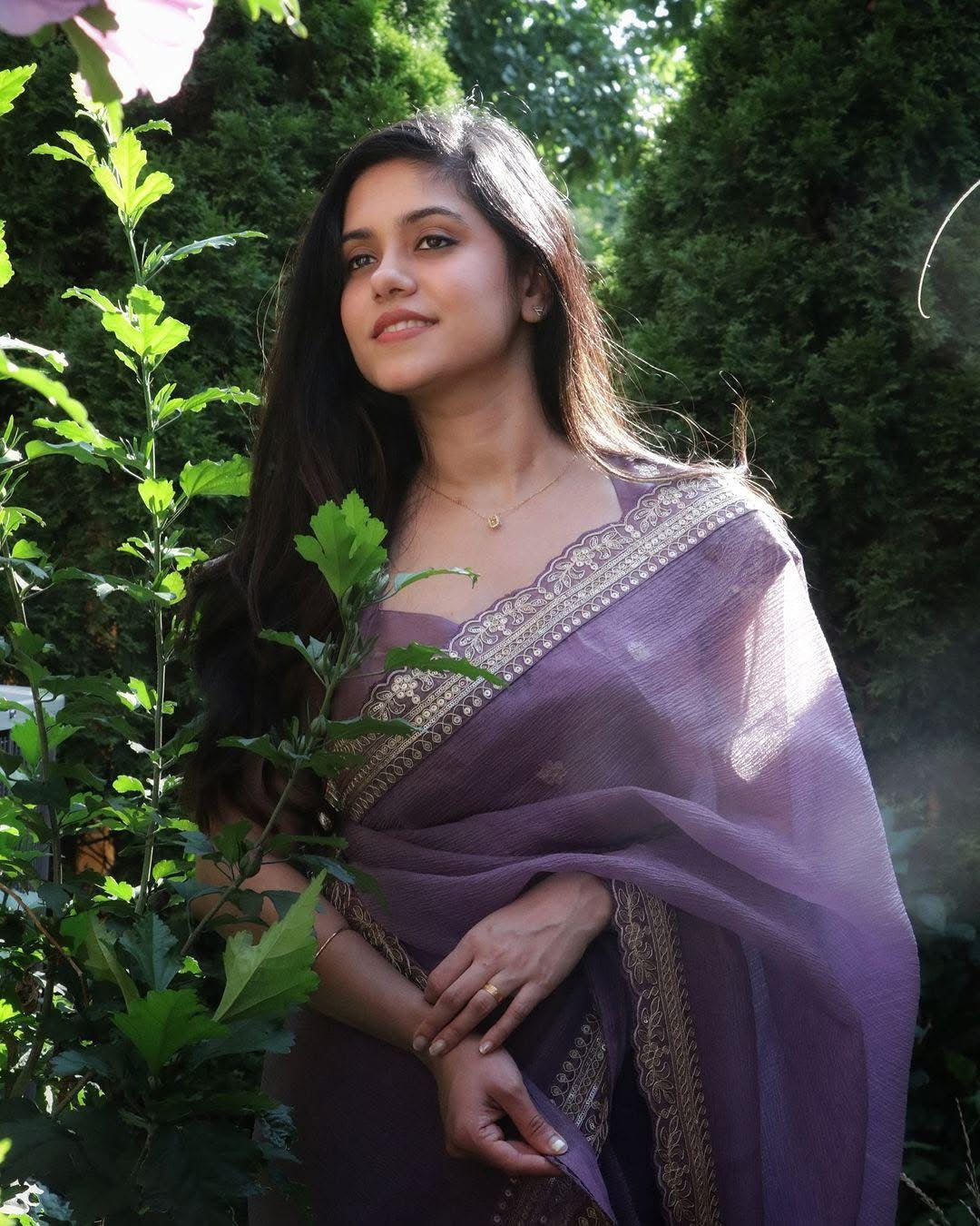 Crushed Georgette saree in the most dreamy shade of Lilac💜