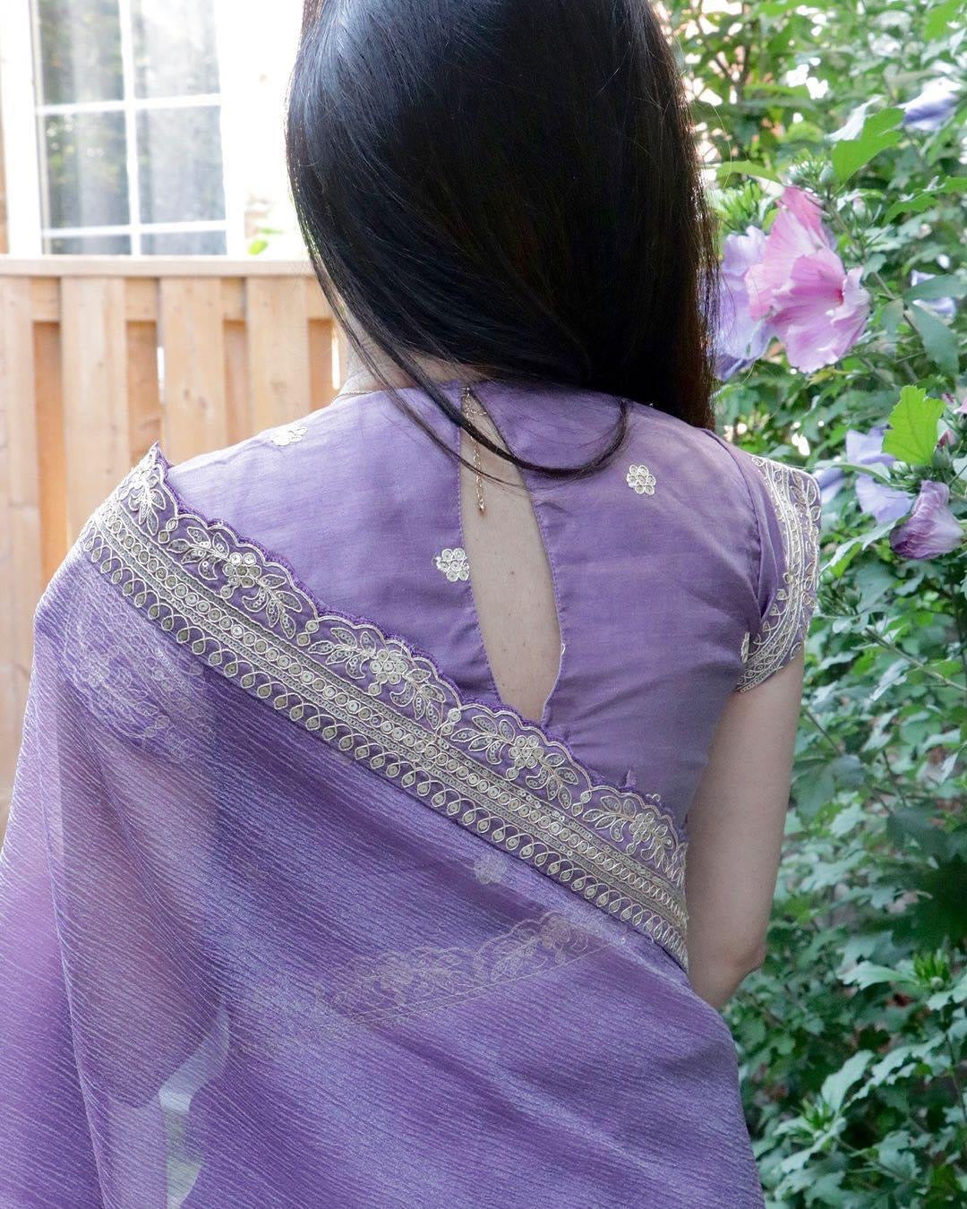 Crushed Georgette saree in the most dreamy shade of Lilac💜